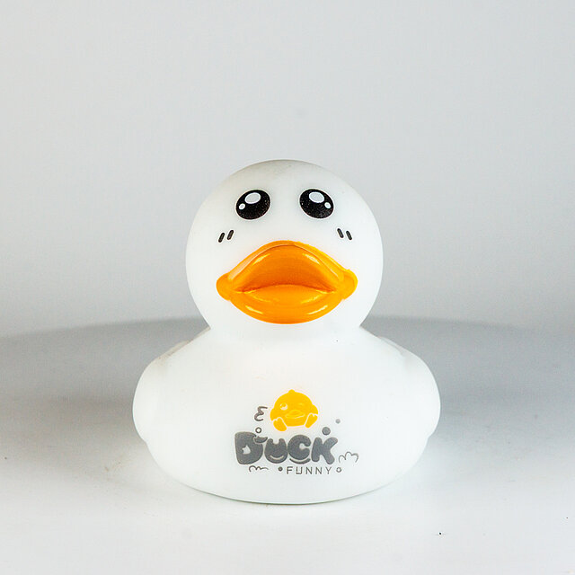 * Weiß - "Duck Funny"