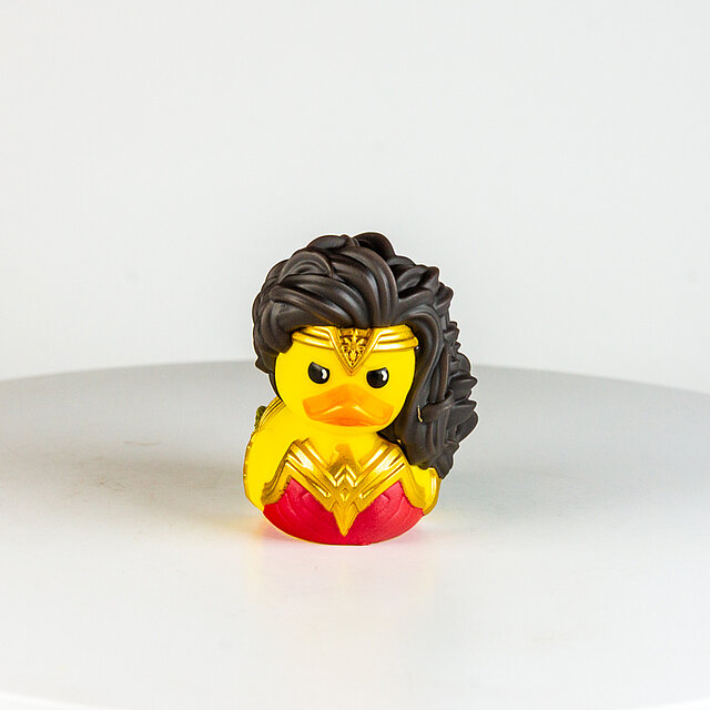 DC Movies // 01 Wonder Woman WW84 "mini"