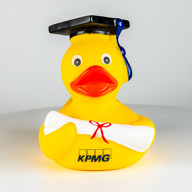 Factotum // Absolvent, Bachelor - "KPMG" Factotum // Absolvent, Bachelor - "KPMG"