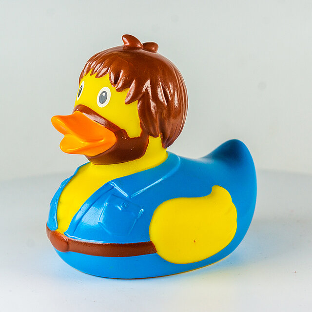 LiLaLu // Chaka (Chuck Norris) (2220)