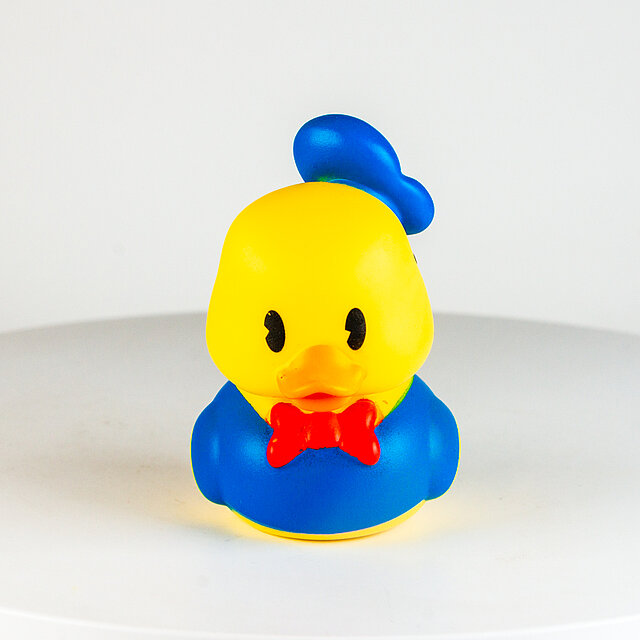 Disney, Pixar, Dreamworks, Nickelodeon - Donald Duck